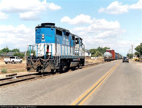 SJVR 2042 San Joaquin Valley Railroad EMD GP20 at Fresno, California by ...