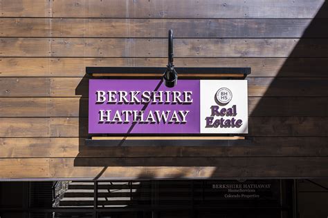 Berkshire Hathaway moving offices to former Business First Bank ...