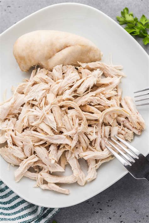 7 Benefits of Eating Boiled Chicken - ventsbusiness