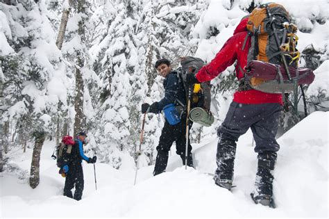 How to Plan for a Winter Hike