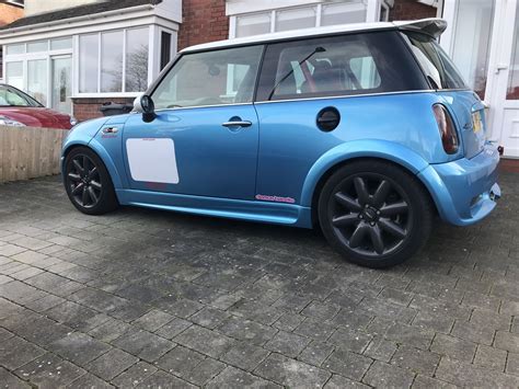 Racecarsdirect.com - R53 Mini Cooper S