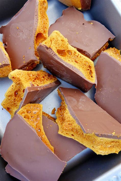 Chocolate Honeycomb (also known as Cinder Toffee) | Desserts, Honeycomb recipe, Baking