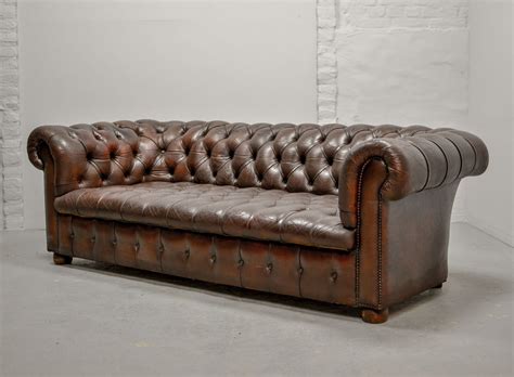 Tufted Chestnut Deep Red Brown Leather Chesterfield Sofa, England 1950s ...