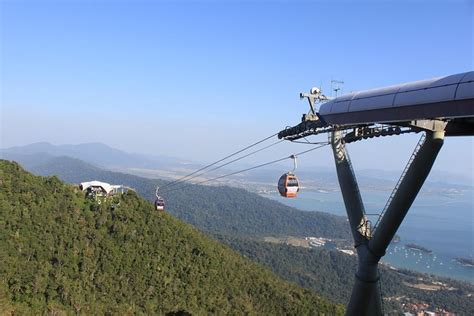 Langkawi Cable Car/Skycab @ Oriental Village: Triphobo