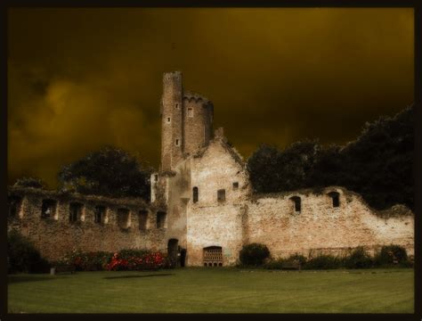 Oldest Brick Castle in England Orton | This is Caister Castl… | Flickr