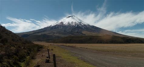 Cotopaxi volcano Day Tour | Cotopaxi National Park