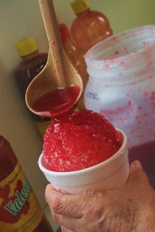 A Hispanic Matter: Raspados: shaved ice full of flavor