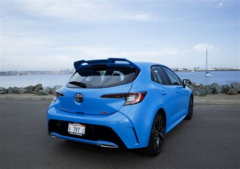 2019 Toyota Corolla Hatch Specs Announced, Reviews Are Also In ...