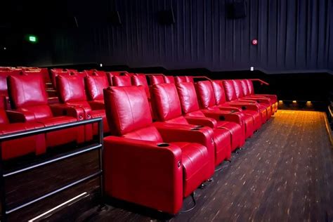 The Top 10 Seattle Movie Theaters For An Epic Cinematic Experience