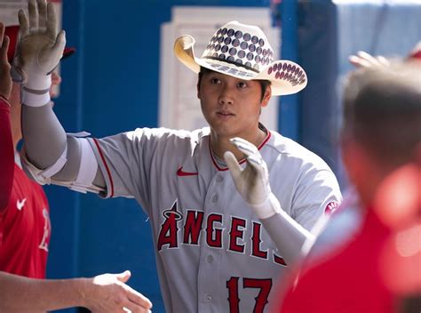 Angels News: Mike Trout, Tucker Davidson Applaud Shohei Ohtani's Heroic Efforts Vs. Blue Jays ...