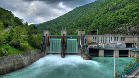 How to Monitor and Maintain a Hydroelectric Plant for Optimum Efficiency