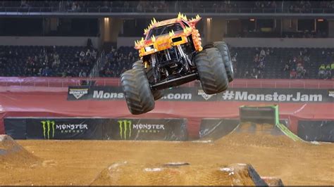 Monster Jam Highlights - Oct. 24 & 25 - 2020 - Arlington, TX - YouTube in 2021 | Monster jam ...