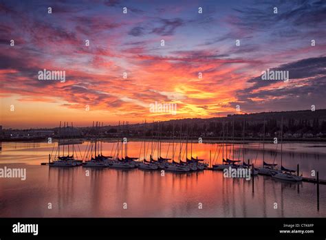 sunset over portsmouth harbour Stock Photo - Alamy