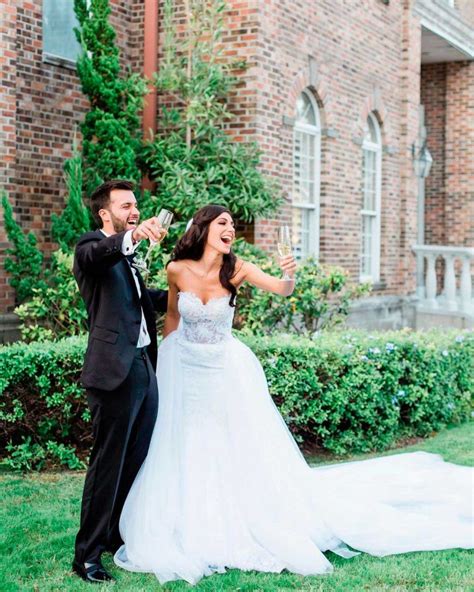 21 Simple American Wedding Traditions You Should Know In 2021