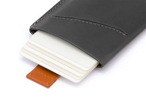 Bellroy Card Sleeve Wallet — Fendrihan