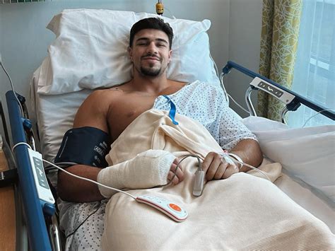 Tommy Fury Undergoes Hand Surgery To Fix Lingering Injury