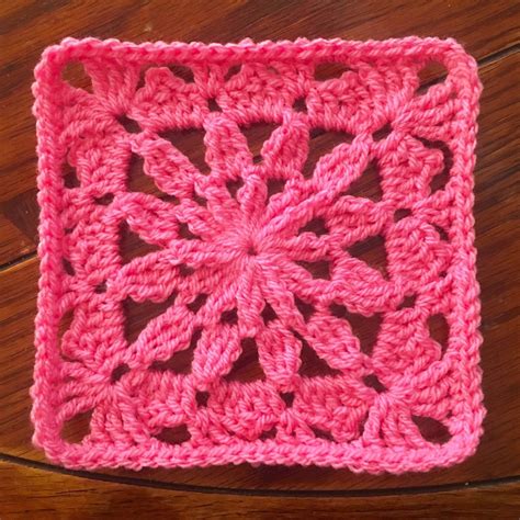 Crochet Motif - Ana Maria Square - cypress|textiles | Granny square crochet pattern, Crochet ...