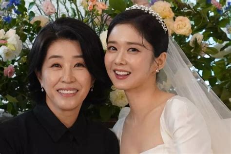 Kim Mi Kyung Membagikan Foto Manis Dengan Putri Di Layar Jang Nara ...