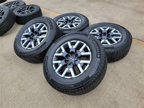 17 Nissan Frontier 2022 2023 OEM Desert Runner BEADLOCK Wheels Rims ...