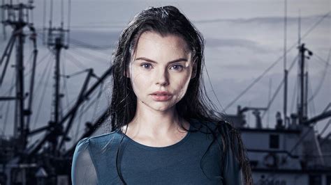 Eline Powell as | Siren Cast