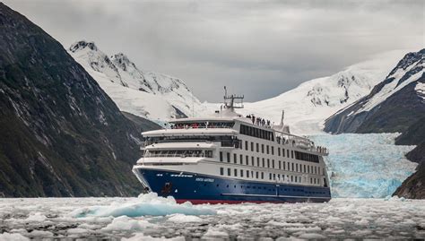 Luxury Cruises in Patagonia | LuxuryPatagonia.com