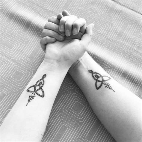 40 Meaningful Mother and Daughter Tattoos | Tattoos for daughters ...