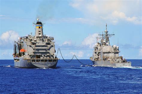 Military Sealift Command fleet replenishment oiler | Flickr