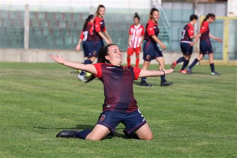 Femminile, nove reti al Rende - Sito ufficiale del Cosenza Calcio