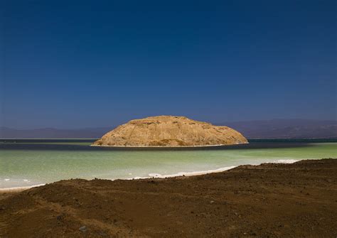 Verde Speranza — Lake Assal Crater Lake With Its Salt Pans, Afar...