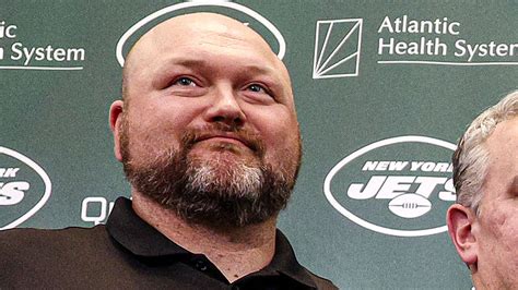 Why NY Jets' Joe Douglas didn't acquire anyone at the deadline