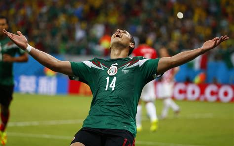 Mexico World Cup 2014 Latest News: Chicharito Lifts Weight Off ...