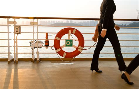 Cruise Safety Tips | CruiseExperts.com Blog