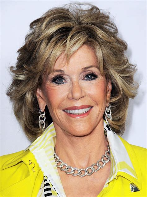 Jane Fonda Hairstyles 2021 : 30 Most Stylish and Charming Jane Fonda ...