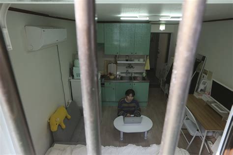 'Parasite' shines light on South Korean basement dwellers | AP News