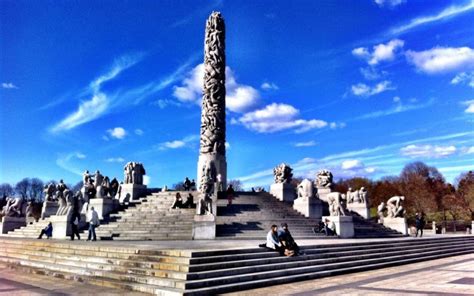 Wandering the Vigeland Sculpture Park in Oslo, Norway