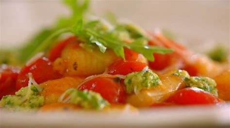 Jamie Oliver gnocchi with tomato sauce and a walnut, rocket and basil ...