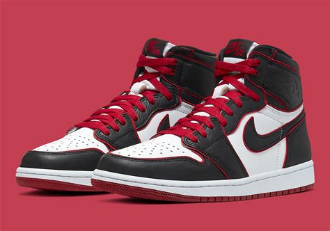 Air Jordan 1 High Bloodline 555088-062 Release Date | SneakerNews.com