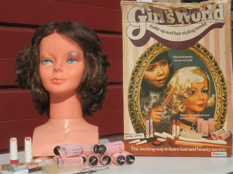 Herbie's World of Kitsch & Toys: 1970's Girl's World Styling Head by Palitoy