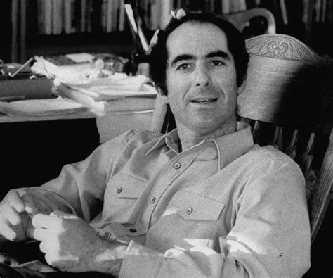 Philip Roth Biography - Childhood, Life Achievements & Timeline