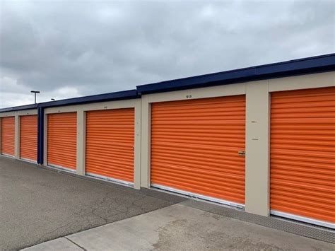 When is Relocatable Storage More Attractive than Traditional Storage?