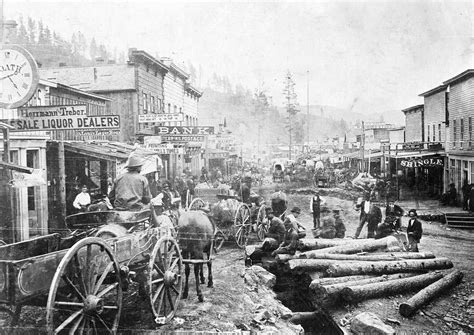 Main Street, Deadwood, South Dakota, 1876 [2048x1449] : r/HistoryPorn