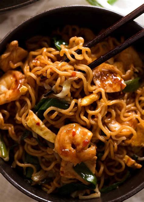 Mie Goreng (Mee Goreng - Indonesian noodles) | RecipeTin Eats