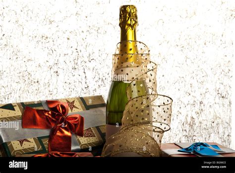 Party with champagne Stock Photo - Alamy