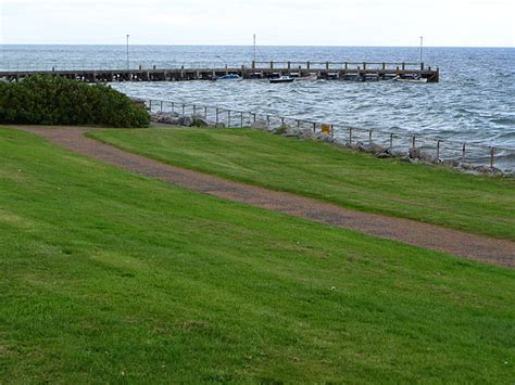 Golspie Pier Photo | UK Beach Guide