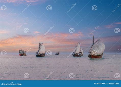 Dhow Wooden Boat Maker. Constructing Dhow Boat Editorial Image - Image ...