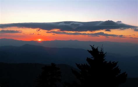 Sunrise from Clingmans Dome | NCpedia