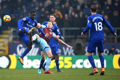 Everton vs Burnley Preview, Tips and Odds - Sportingpedia - Latest Sports News From All Over the ...