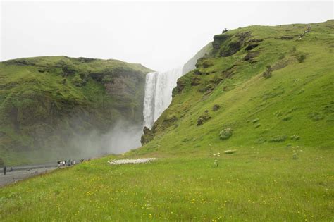 Guide to the Amazing Skógafoss Waterfall Hike - A Couple Days Travel