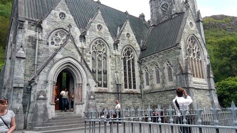 Gothic Chapel (Kylemore) - 2021 All You Need to Know Before You Go (with Photos) - Kylemore ...