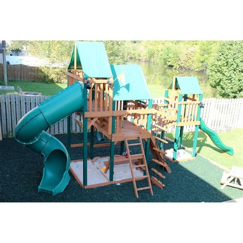 Green Rubber Mulch for Playgrounds - RubberMulch.com